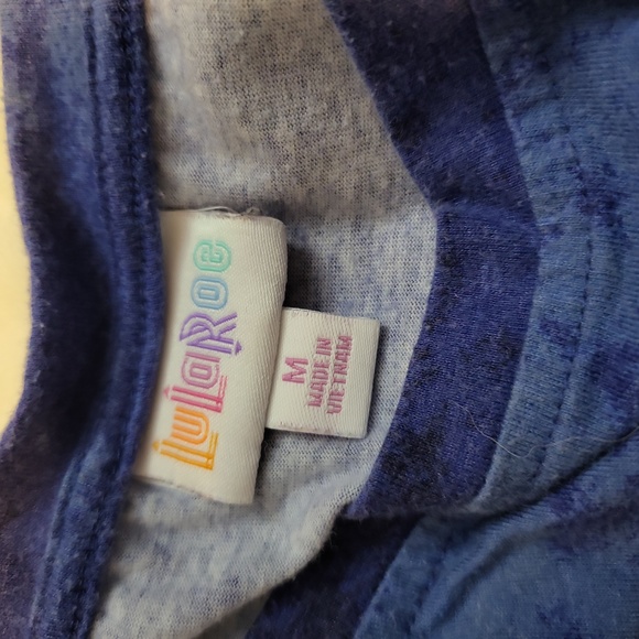 LuLaRoe Tes - Picture 4 of 4